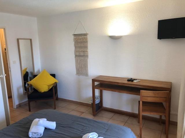 Hotel Le Bleu Marine Saintes-Maries-de-la-Mer Zewnętrze zdjęcie