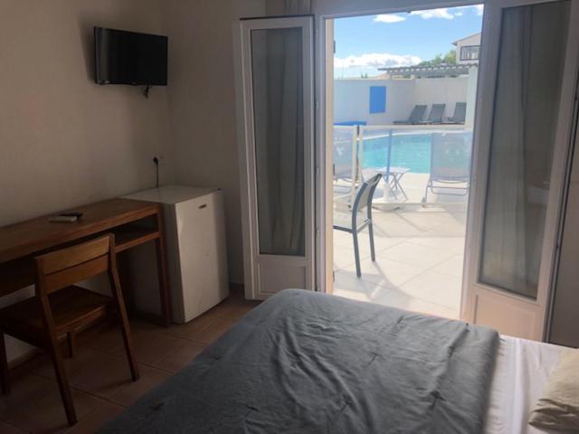 Hotel Le Bleu Marine Saintes-Maries-de-la-Mer Zewnętrze zdjęcie