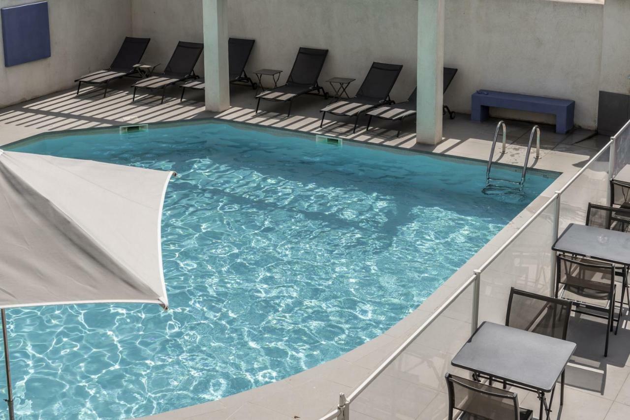 Hotel Le Bleu Marine Saintes-Maries-de-la-Mer Zewnętrze zdjęcie